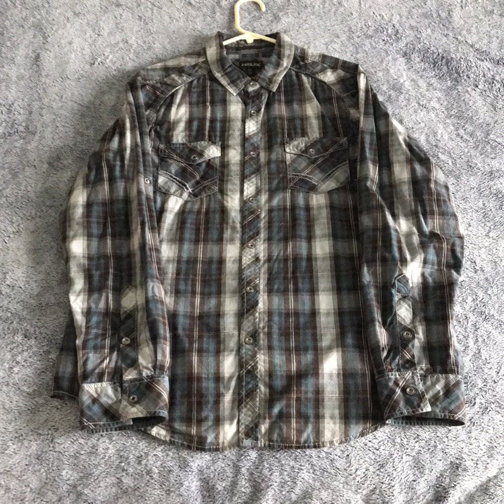 Helix Button Down - Picture 2 of 3